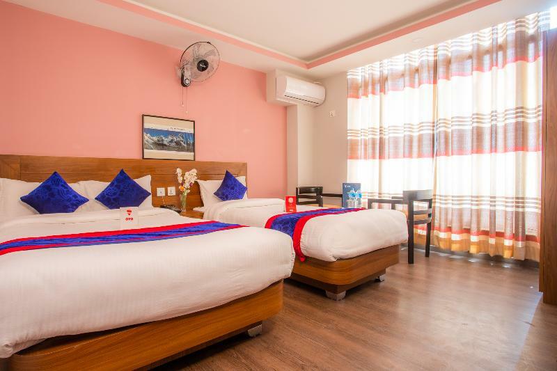 Oyo 136 Hotel Om Plaza Kathmandu Exterior photo
